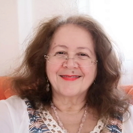 Energy Healer Trainer and Author Sandra Hillawi