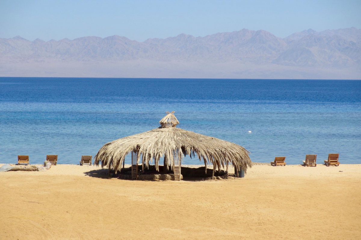 healing retreats egypt the beach